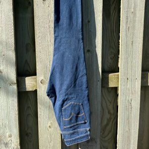 LEVIS High rise denim
